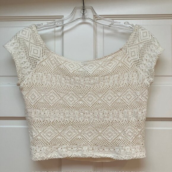 Design Lab cream colored short sleeve crop top M - Picture 2 of 6